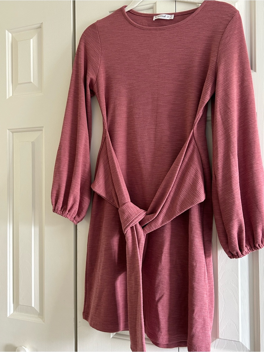 Mauve Pink Tie-Waist Long Sleeve Dress Body Con